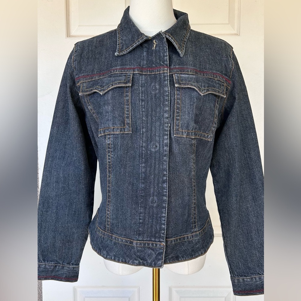 Cabi Brand Women’s Denim Jacket Full Snap Size Medium